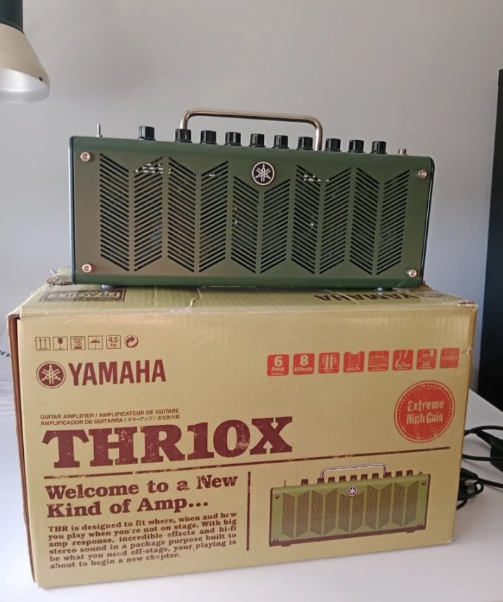 Yamaha THR10X de segunda mano · Foto 1 de 8 · León · 239 €