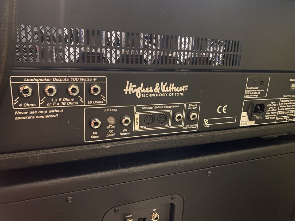 Se vende Hughes & Kettner Switchblade 100 de segunda mano · Foto 4 de 4 · Toledo · 400 €
