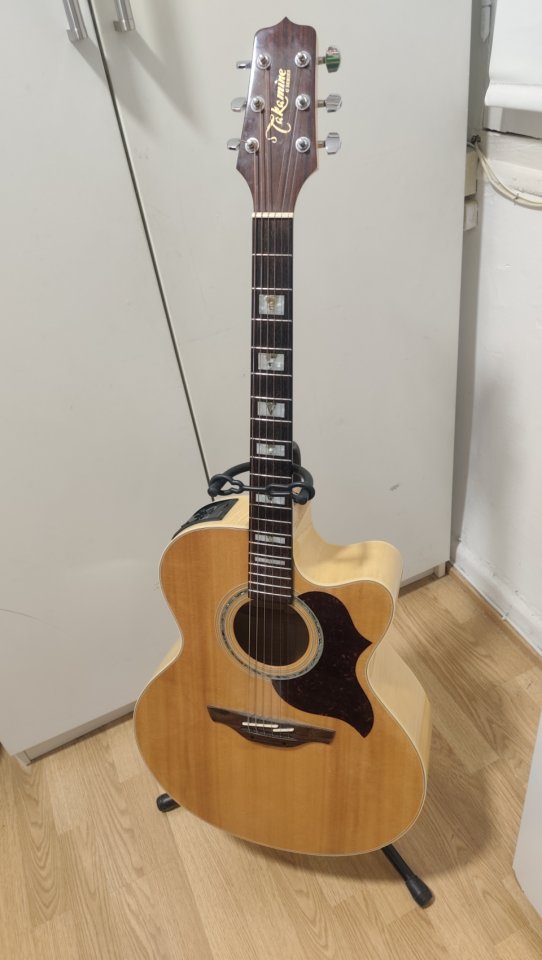 Takamine EG523SC Electroacústica Jumbo de segunda mano · Foto 1 de 10 · Madrid · 450 €