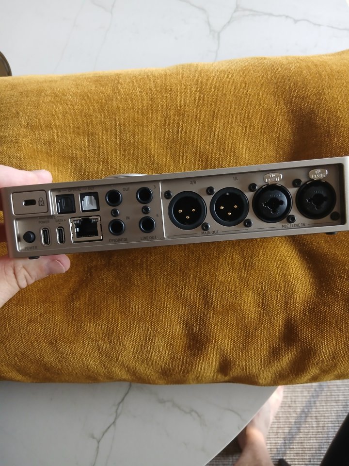 Tarjeta Neumann MT48 de segunda mano · Foto 4 de 10 · Bizkaia · 1300 €