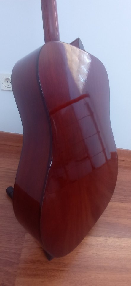Guitarra acústica Kiso Suzuki Japón años 70 de segunda mano · Foto 9 de 10 · Cuenca · 350 €