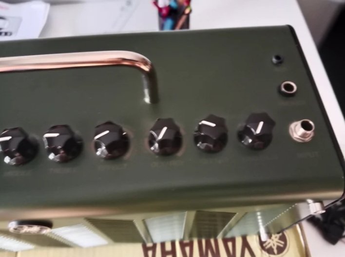Yamaha THR10X de segunda mano · Foto 5 de 8 · León · 239 €