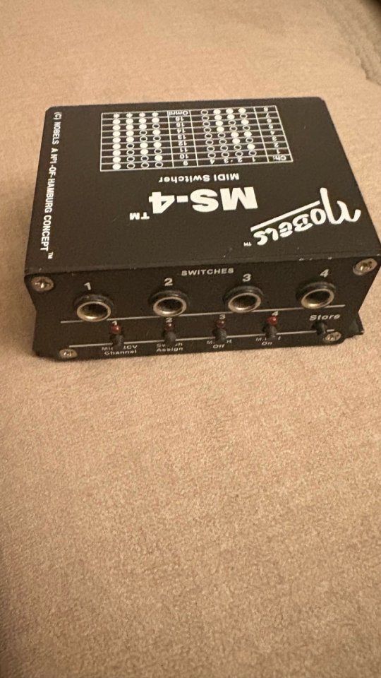 Nobels MS-4 MIDI Switcher