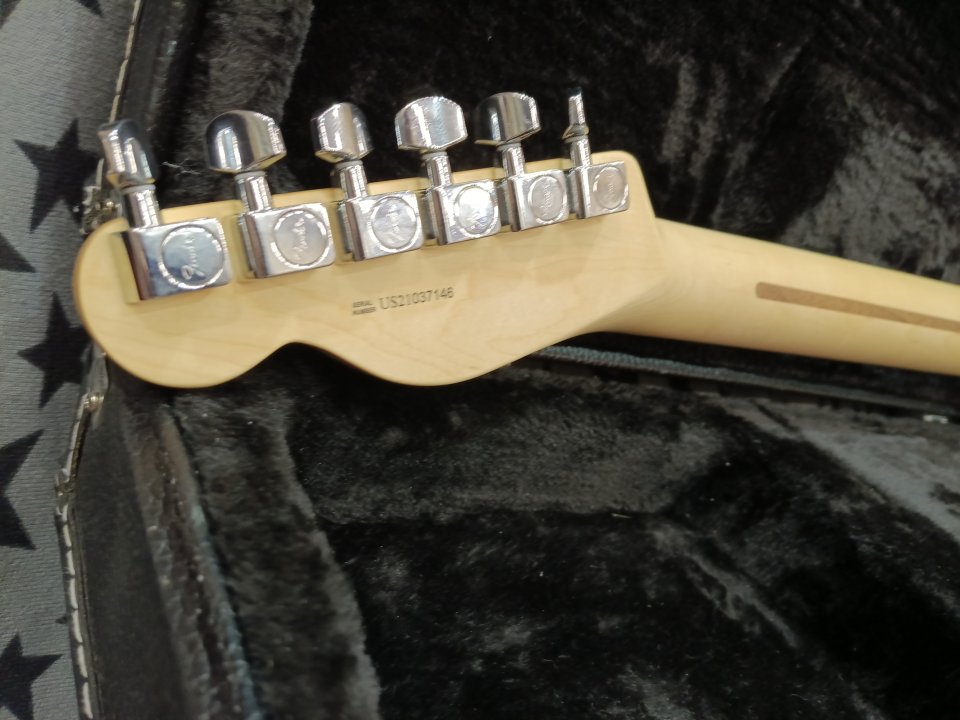 Fender Telecaster fullerton (era Dan Smith).80s Mástil Fender Telecaster American Performer.2021. de segunda mano · Foto 10 de 10 · Barcelona · 1395 €