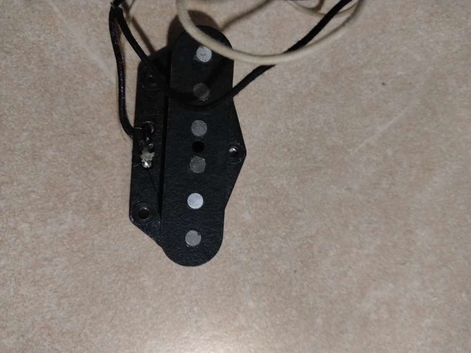 Fender custom broadcaster bridge telecaster de segunda mano · Foto 1 de 2 · Murcia · 100 €