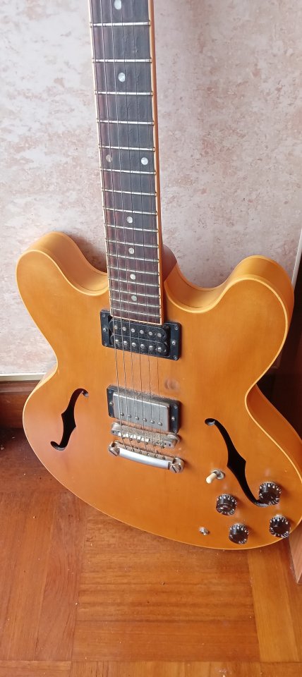Gibson ES 333