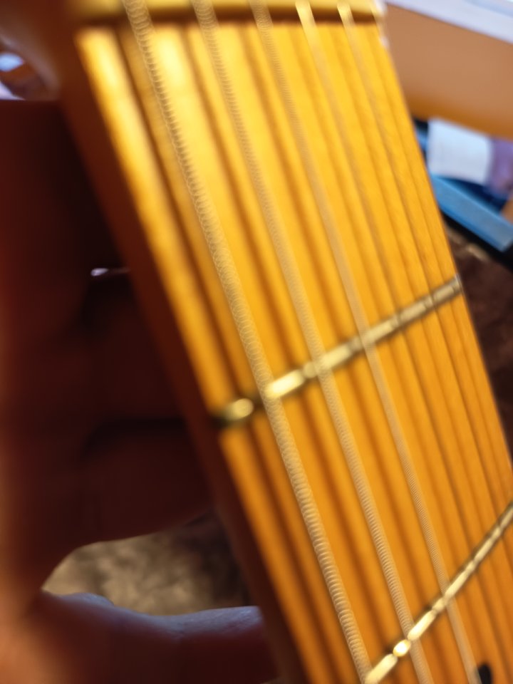 Fender Stratocaster Mexico de segunda mano · Foto 3 de 8 · Tarragona · 600 €