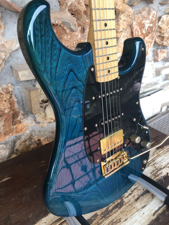 Ibanez Blazer BL 300