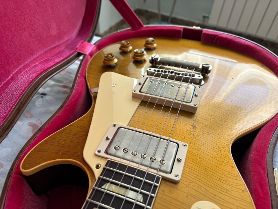 Gibson Les Paul 57 (R7) Goldtop Dark Back Murphy Lab (Light Aged) 3,9Kg!