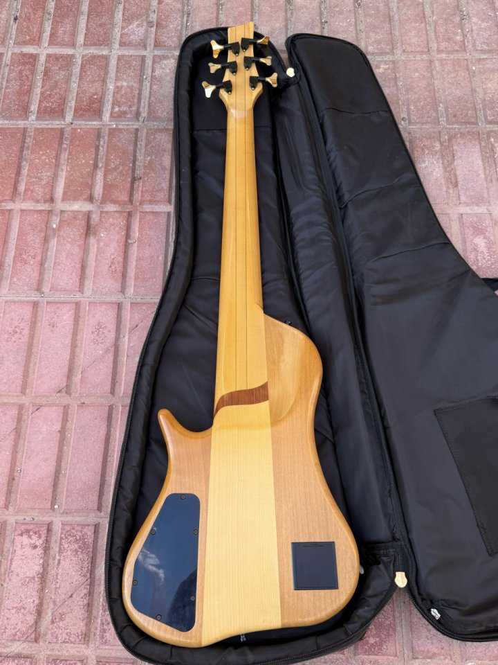 Vendo o Cambio Merlos signature 6 de segunda mano · Foto 6 de 10 · Alicante · 2200 €