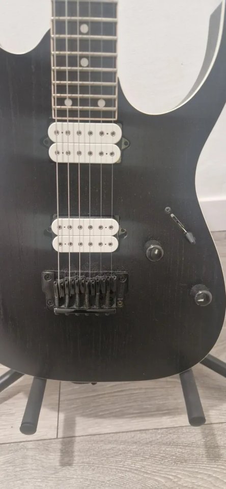 Ibanez Prestige RGR652 de segunda mano · Foto 3 de 9 · Madrid · 850 €