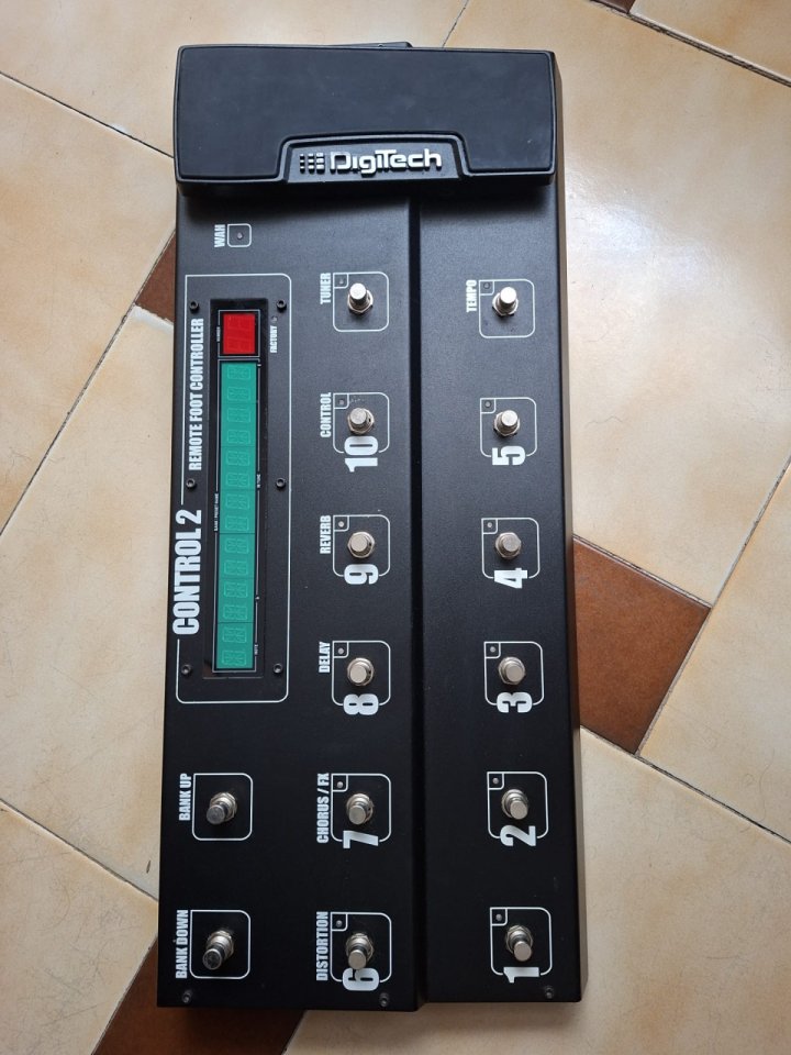 DigiTech GSP1101 Guitar preamp RACK + pedalera (vendo o cambio) de segunda mano · Foto 7 de 7 · Madrid · 300 €