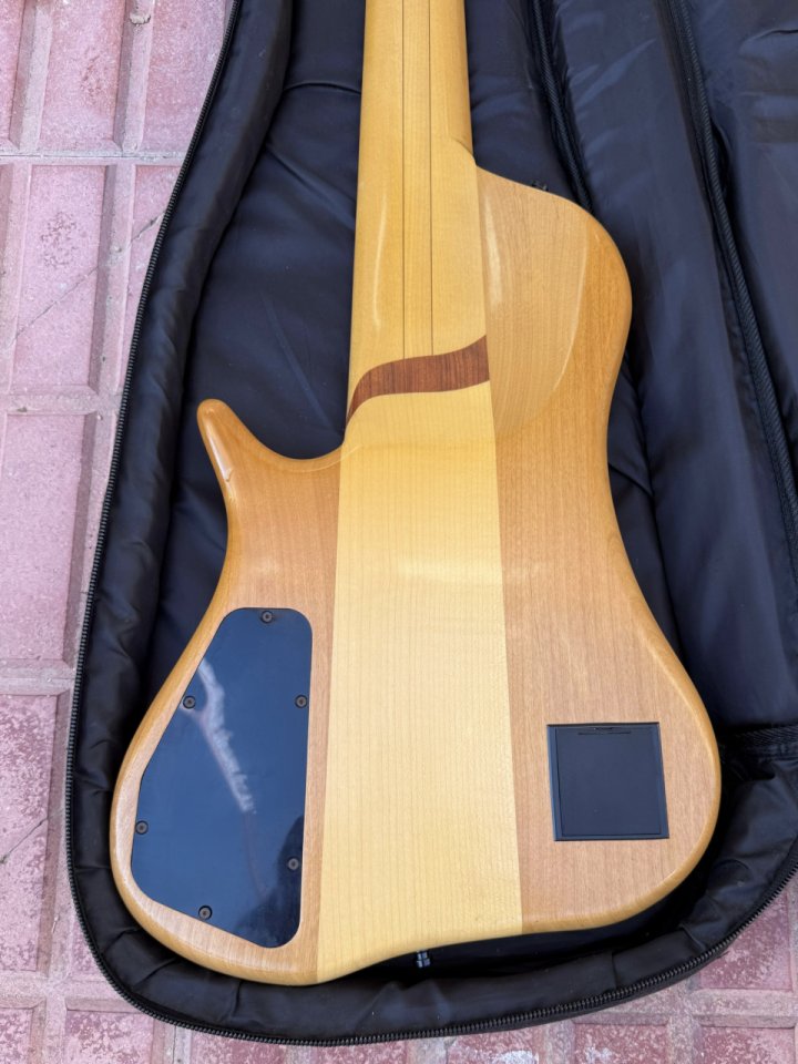 Vendo o Cambio Merlos signature 6 de segunda mano · Foto 5 de 10 · Alicante · 2200 €