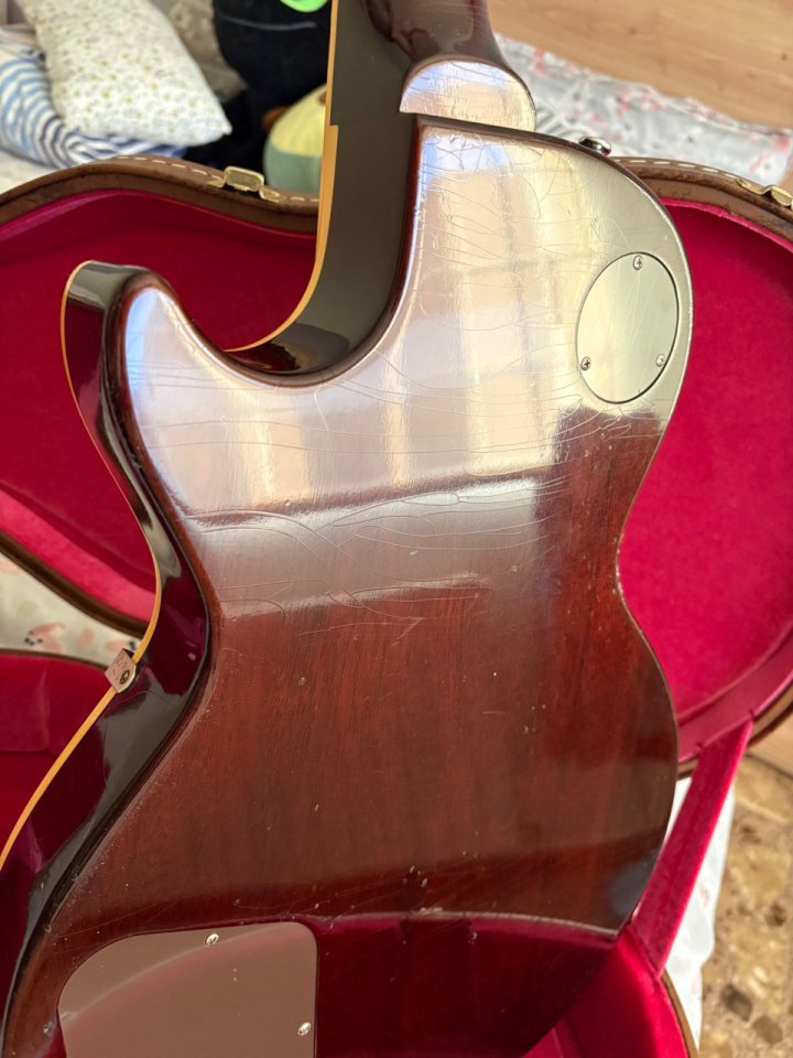 Gibson Les Paul 57 (R7) Goldtop Dark Back Murphy Lab (Light Aged) 3,9Kg!