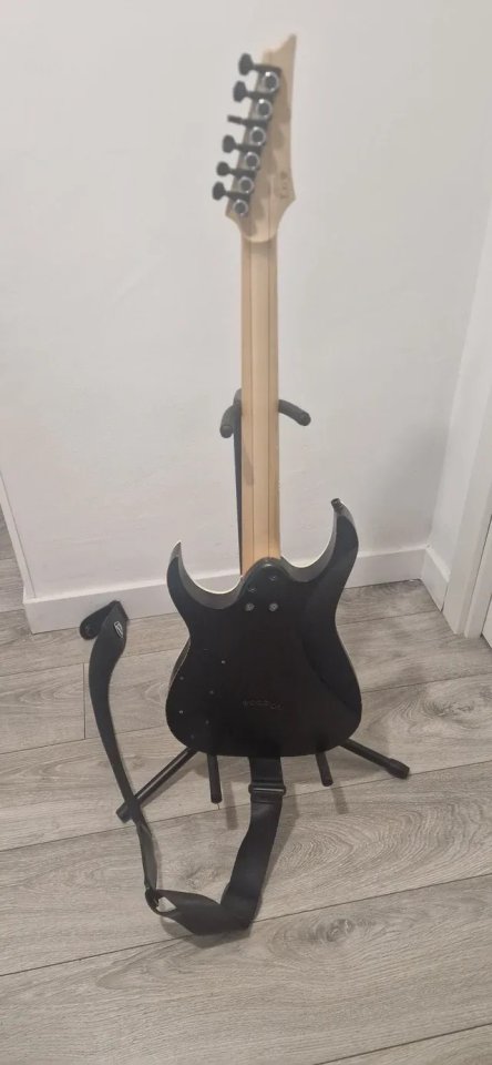 Ibanez Prestige RGR652 de segunda mano · Foto 5 de 9 · Madrid · 850 €