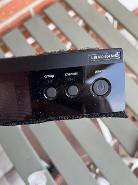 Sistema inalámbrico IN-EAR SHURE de segunda mano · Foto 6 de 6 · Bizkaia · 600 €