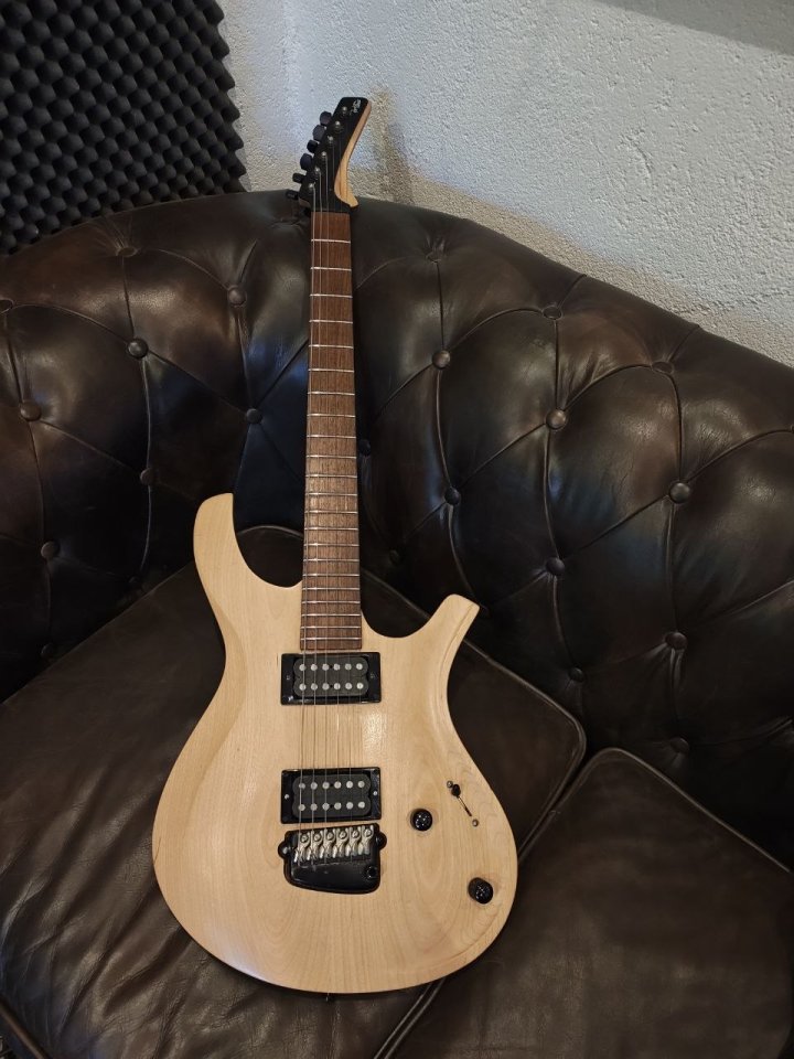 Parker DF422 Americana de segunda mano · Foto 1 de 10 · Pontevedra · 870 €