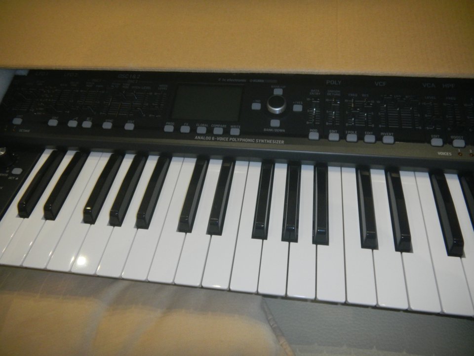 DEEPMIND 6 Como Nuevo  !!