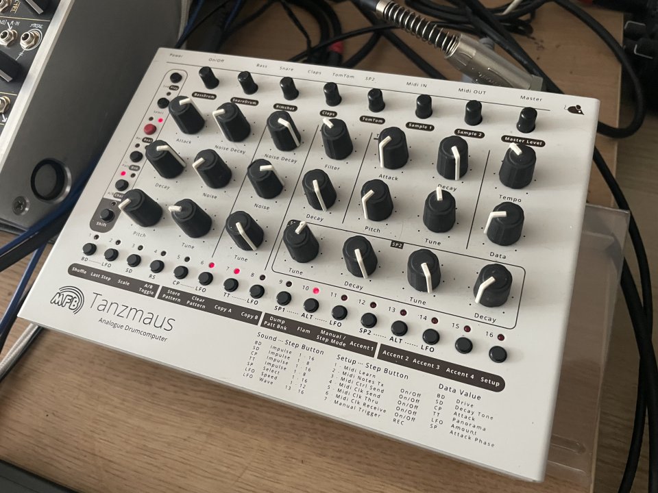 MFB Tanzmaus de segunda mano · Foto 1 de 4 · Lugo · 300 €