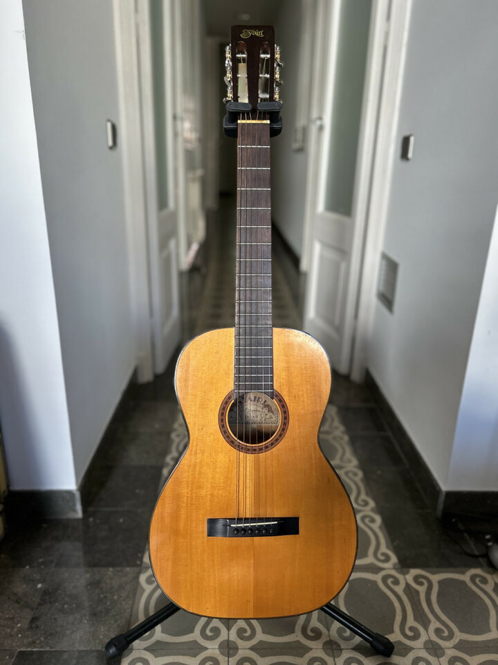 Parlor S. Yairi de 1977