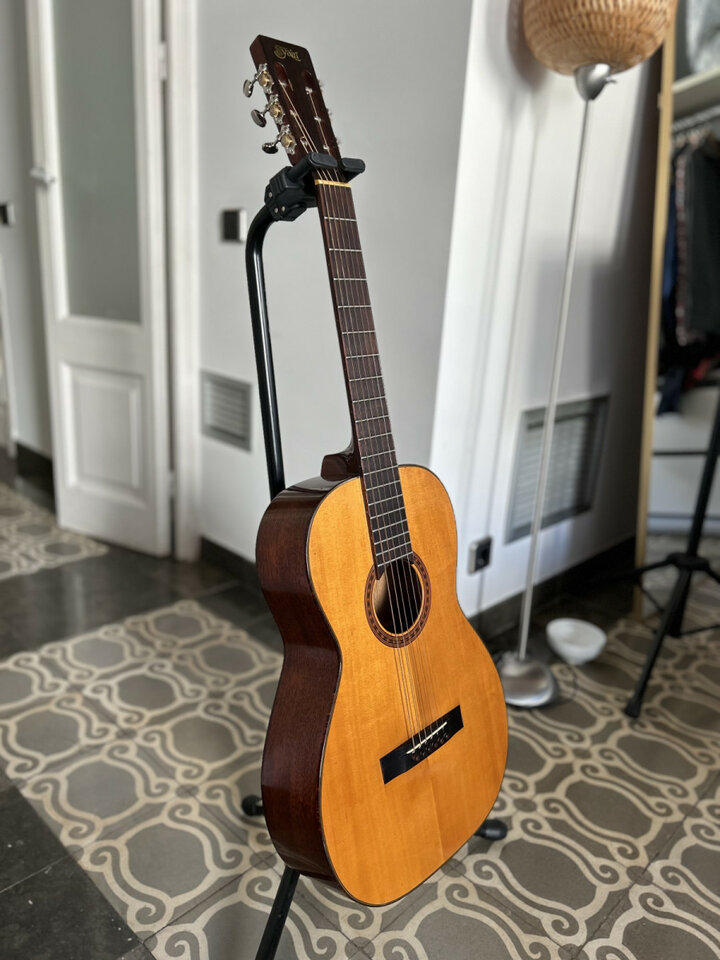 Parlor S. Yairi de 1977