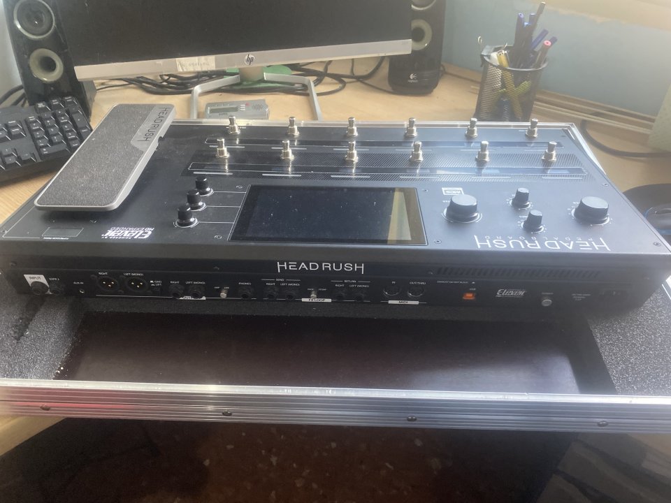 Headrush pedalboard de segunda mano · Foto 2 de 3 · Valencia · 700 €