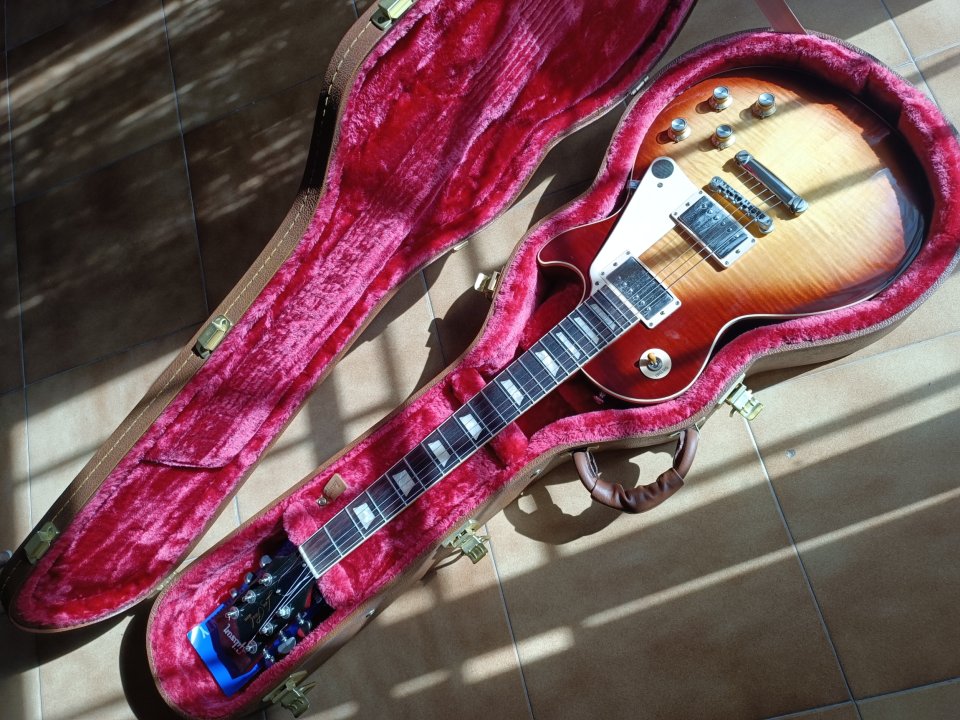 Gibson Les Paul Standard 2022 de segunda mano · Foto 10 de 10 · Tarragona