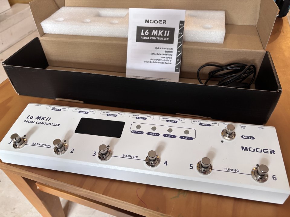 Controladora de pedales Mooer L6 MK II de segunda mano · Foto 2 de 5 · Jaén · 95 €