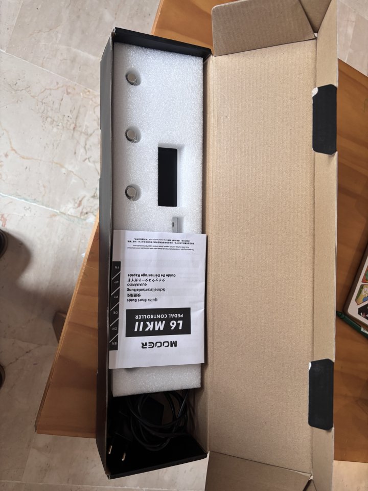 Controladora de pedales Mooer L6 MK II de segunda mano · Foto 3 de 5 · Jaén · 95 €