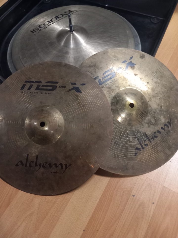 Platos batería variados de segunda mano · Foto 5 de 10 · Barcelona · 1 €