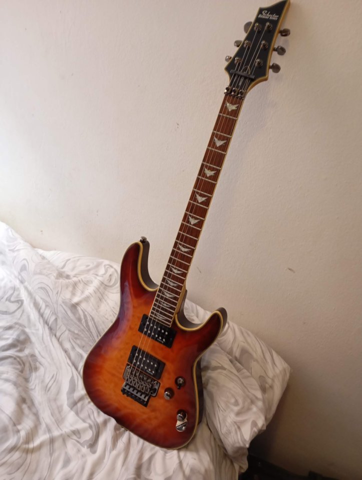 Schecter omen extreme 6 fr