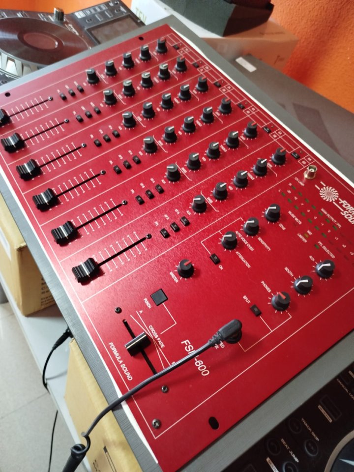 Formula Sound FSM-600 de segunda mano · Foto 2 de 3 · Castellón · 700 €