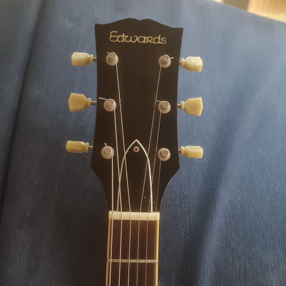 Edwards E-SG-90LT2/CH Lacquer Taste – 2008 – Cherry – Tonerider Alnico IV + Hard Case de segunda mano · Foto 5 de 10 · Barcelona