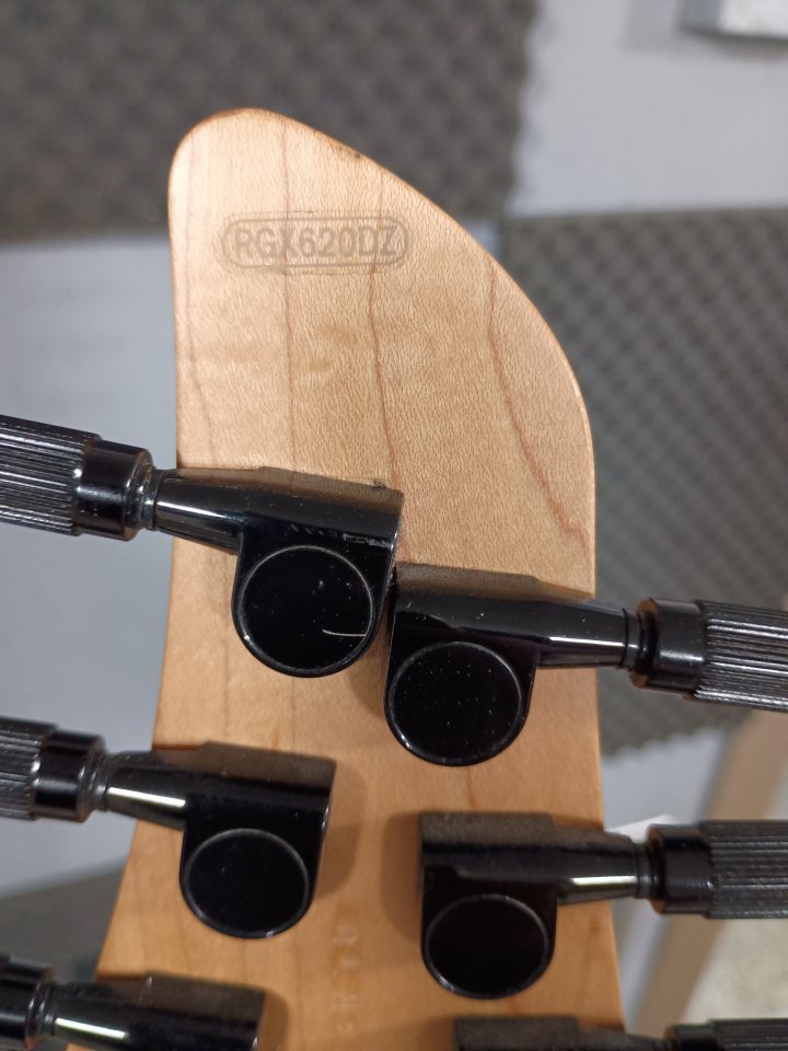 Guitarra eléctrica Yamaha RGX620DZ