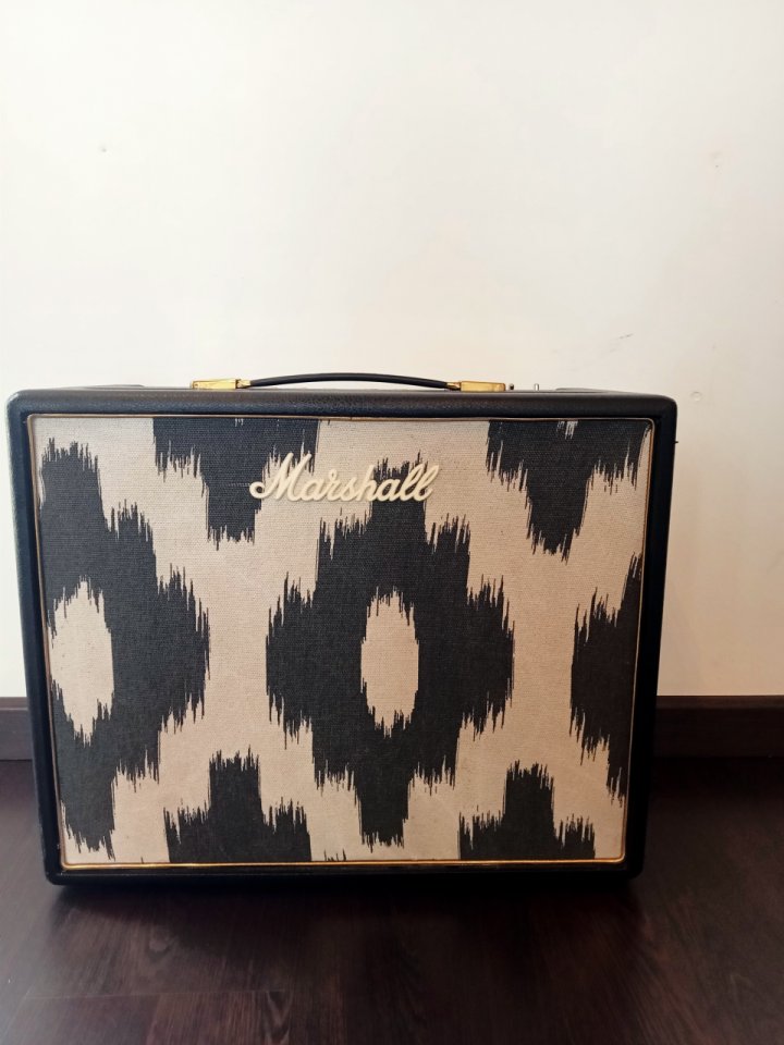 Marshall Origin 20C Creamback