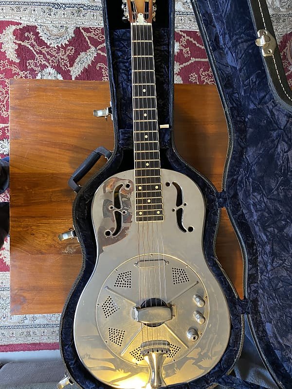 National style 0 resonator 2005