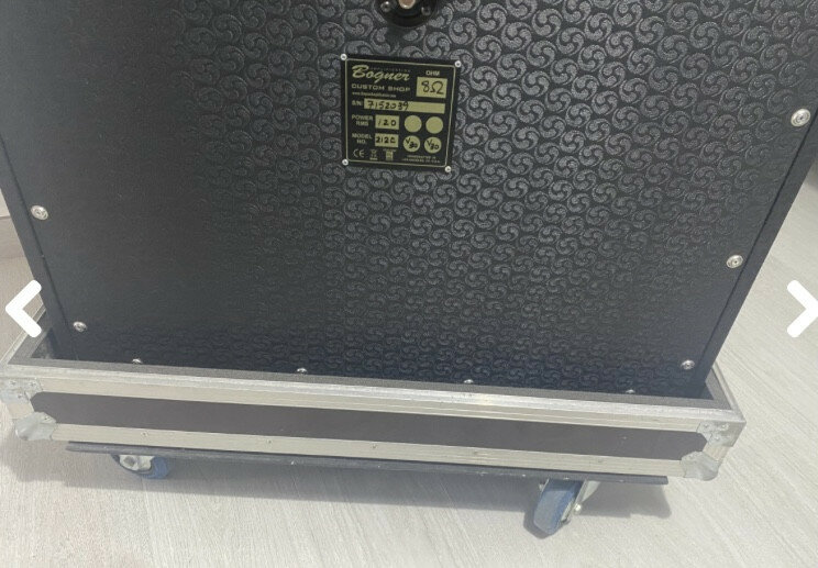 Pantalla Bogner 2X12 + Flighcase