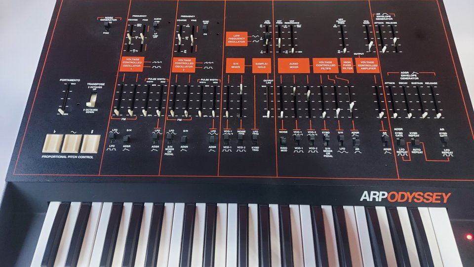 ARP Odyssey MK3 1978 de segunda mano · Foto 7 de 8 · Barcelona · 1350 €