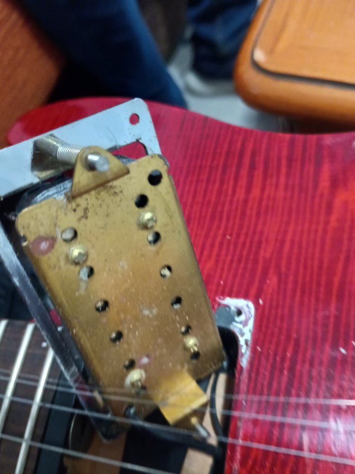 Guitarra eléctrica Yamaha RGX620DZ