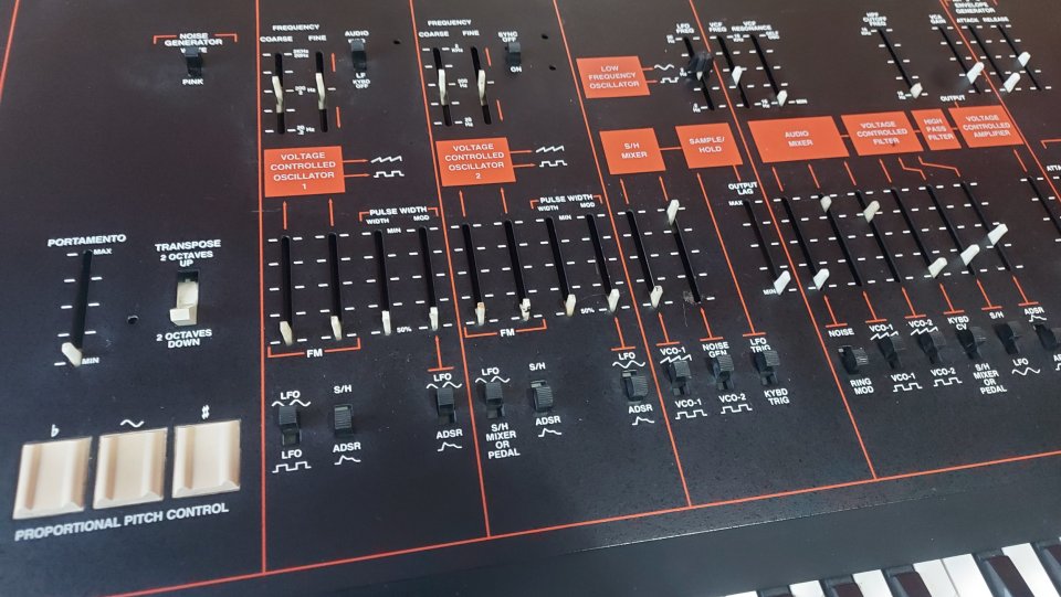 ARP Odyssey MK3 1978 de segunda mano · Foto 8 de 8 · Barcelona · 1350 €