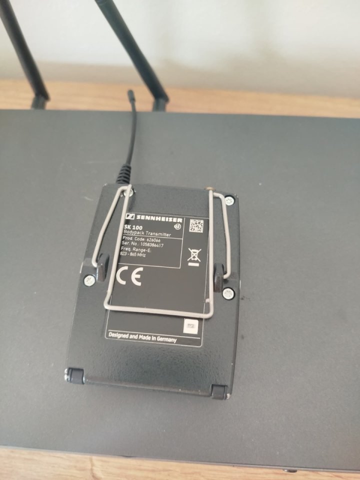 Sistema Inalámbrico Sennheiser Ew 100 G3 de segunda mano · Foto 5 de 6 · Asturias · 300 €