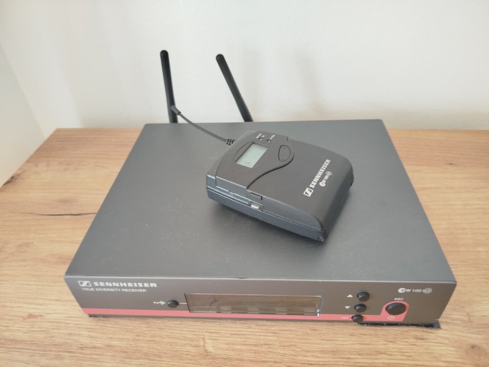 Sistema Inalámbrico Sennheiser Ew 100 G3 de segunda mano · Foto 6 de 6 · Asturias · 300 €