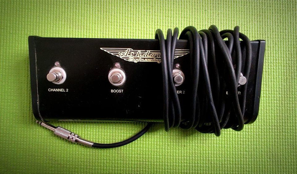 ASHDOWN FA-60 Fallen Angel - Cabezal de guitarra valvular de segunda mano · Foto 5 de 5 · Barcelona · 320 €