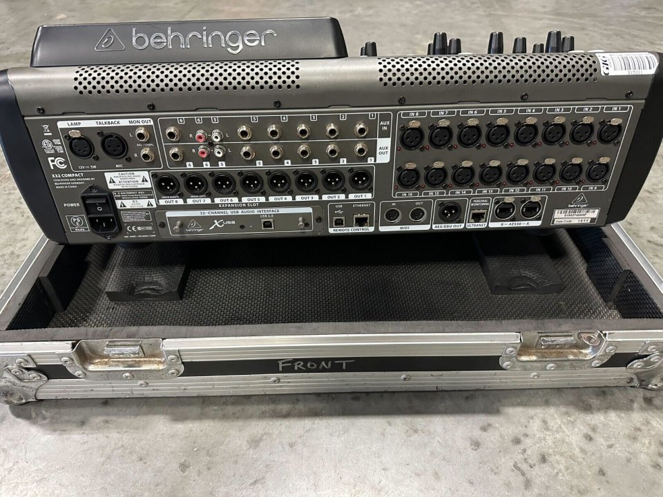 Behringer X32 Compact 40-channel Digital Mixer console