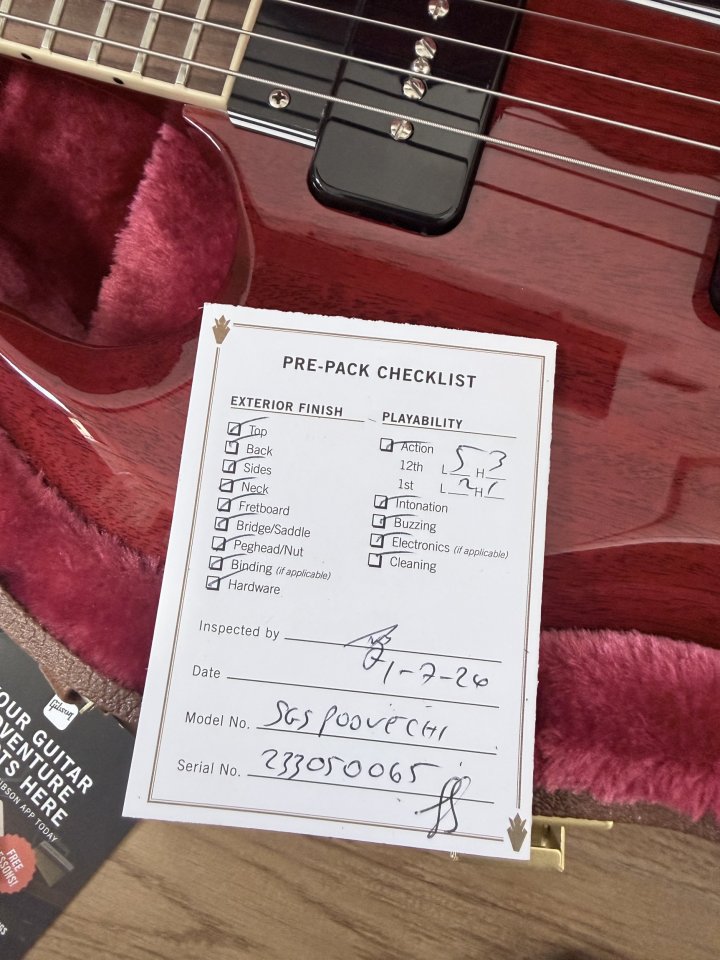 Gibson SG Special Vintage Cherry - 3 meses. de segunda mano · Foto 10 de 10 · Sevilla · 1000 €