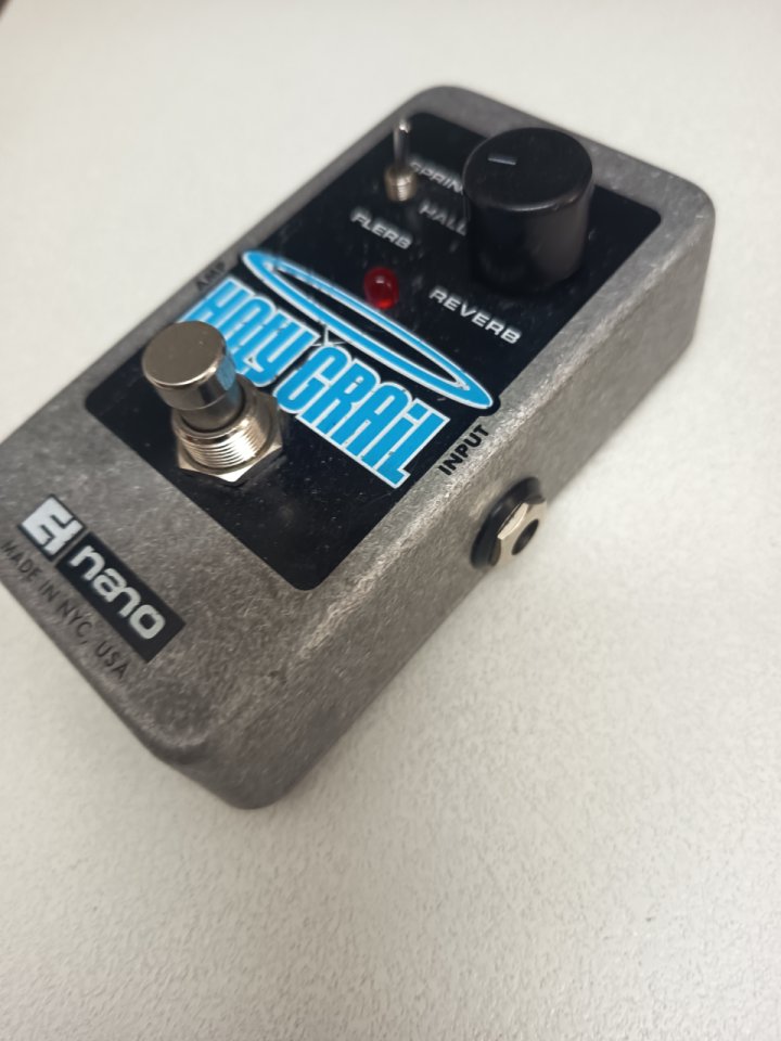 Holy grail de segunda mano · Foto 1 de 2 · Madrid · 65 €
