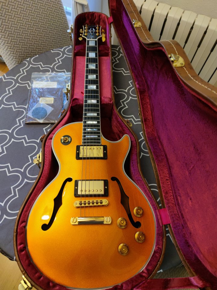 Gibson Custom Shop Limited Run Les Paul Florentine Orange Sparkle (2014) de segunda mano · Foto 1 de 7 · Zaragoza