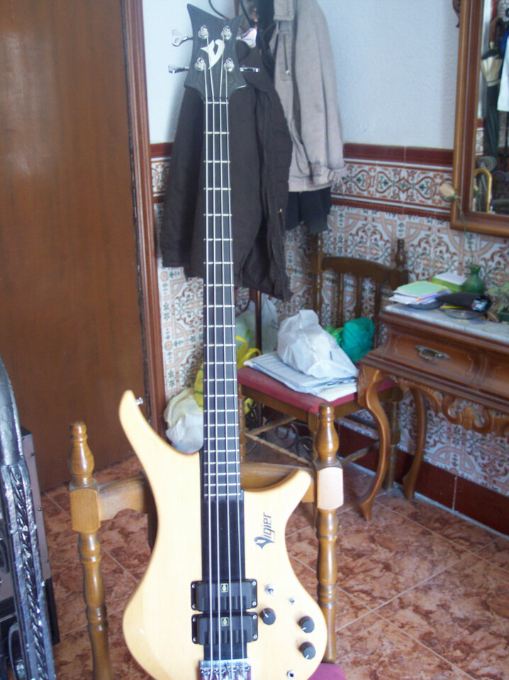 Vendo o cambio Bajo Vigier Pasión serie I I 4 cuerdas de segunda mano · Foto 8 de 10 · Jaén · 1450 €