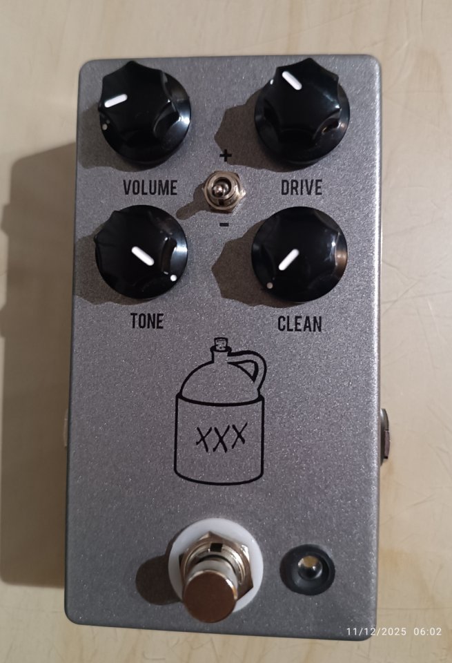 JHS Moonshine V2 por otro pedal