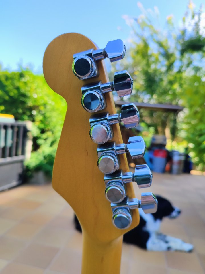 Guitarra Fender Stratocaster Ultra Plus de 1991 de segunda mano · Foto 7 de 10 · Asturias · 2250 €